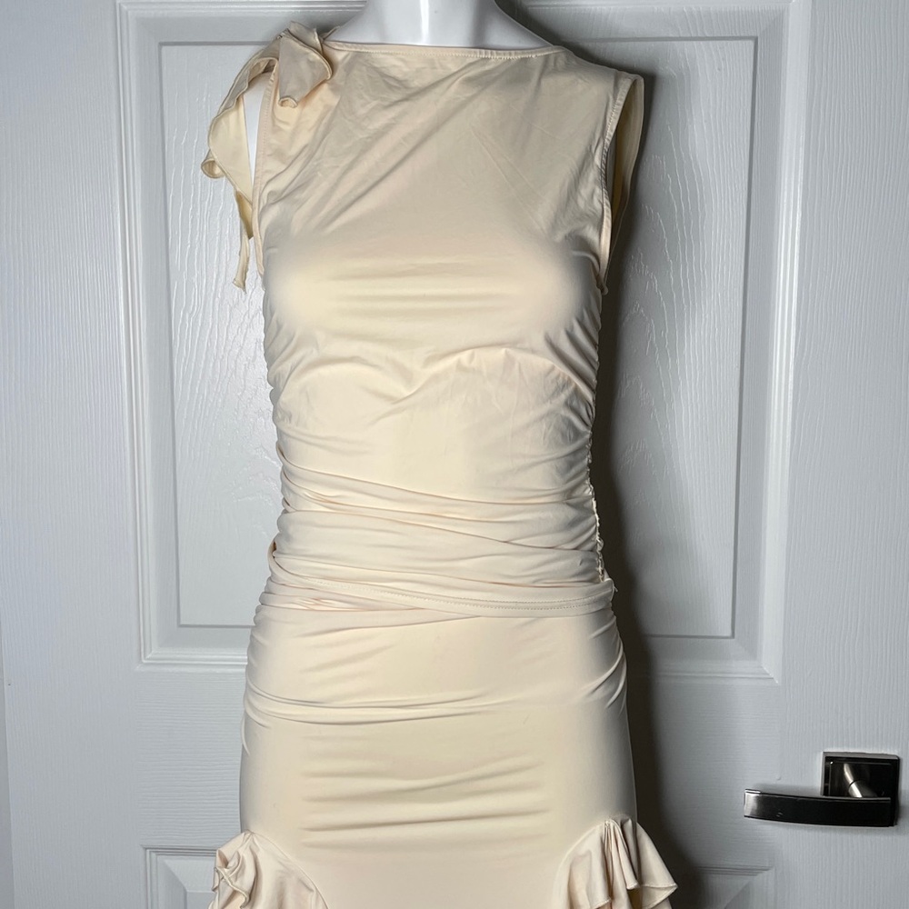 Lioness Cream Ruffle Tank Top & Ruffle High Low Skirt Set - Picture 2 of 9